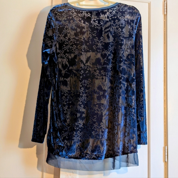 Simply Vera Vera Wang Teal Velvet Burnout Blouse, L, EUC, - Picture 2 of 5